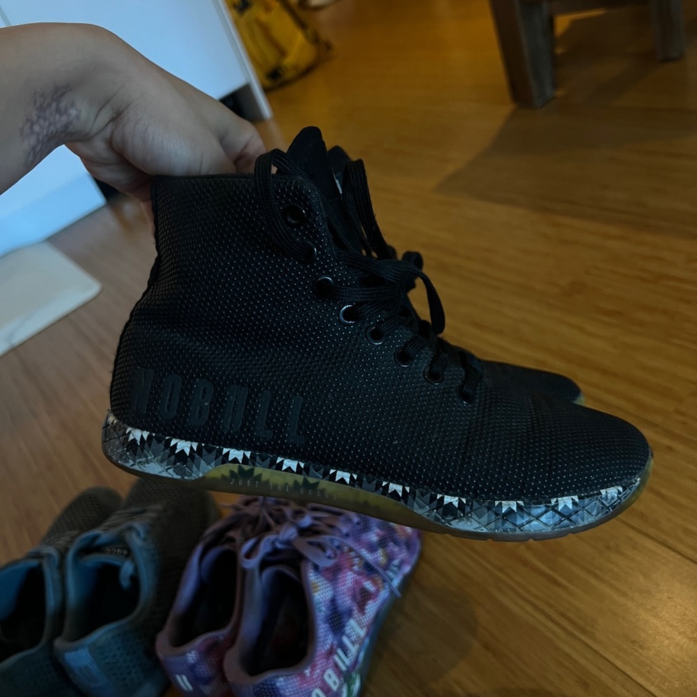 NOBULL Black High-Top Sneakers with Patterned Sole